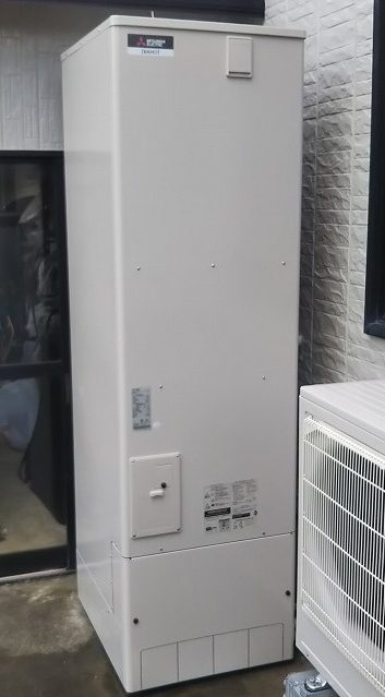 三菱エコキュート 550L から 三菱エコキュート 460Lへ　入替え　石川県金沢市